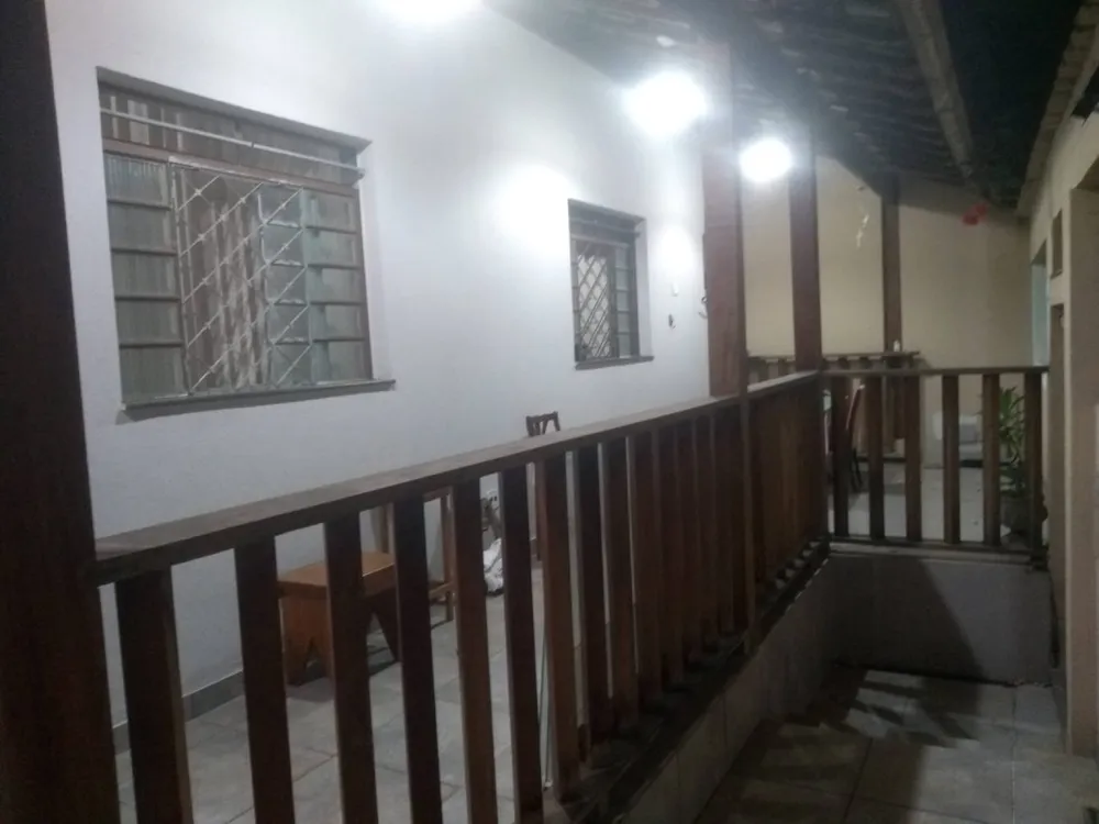 Casa, 5 quartos, 250 m² - Foto 4