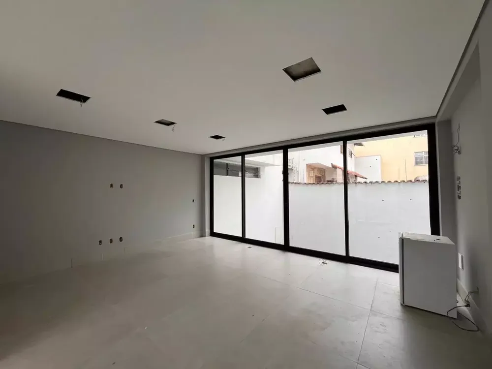 Casa, 5 quartos, 300 m² - Foto 11
