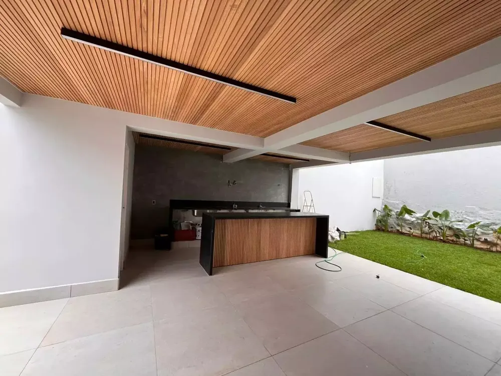 Casa, 5 quartos, 300 m² - Foto 4