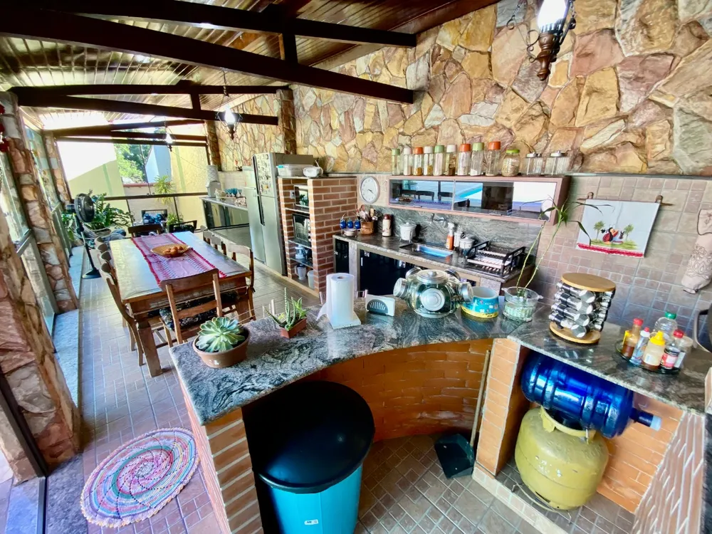 Casa, 3 quartos, 239 m² - Foto 6