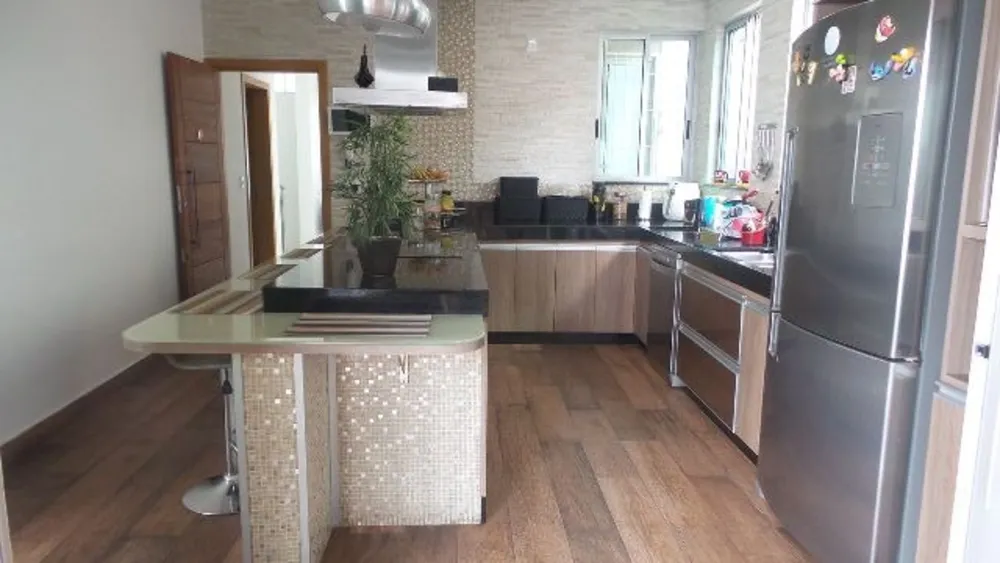 Casa, 4 quartos, 356 m² - Foto 5