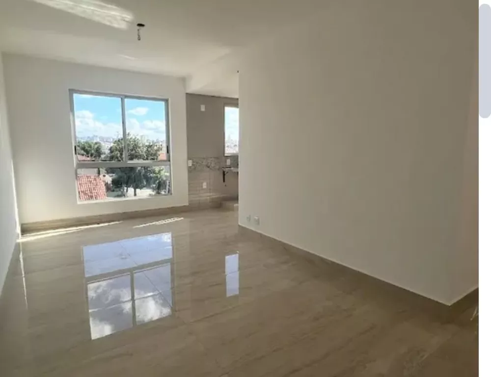 Apartamento à venda com 2 quartos, 60m² - Foto 2