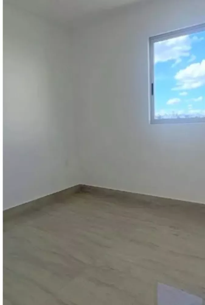 Apartamento à venda com 2 quartos, 60m² - Foto 13