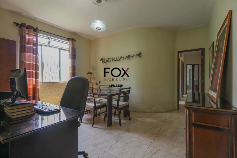 Casa, 3 quartos, 330 m² - Foto 2