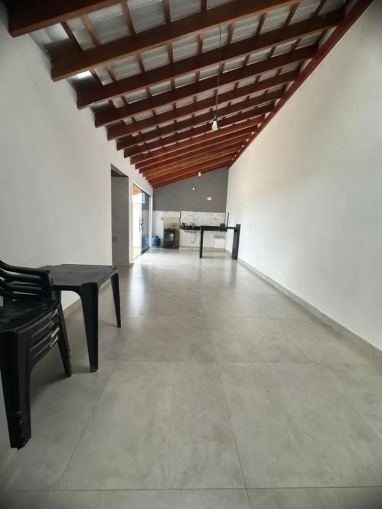 Casa, 3 quartos, 240 m² - Foto 4