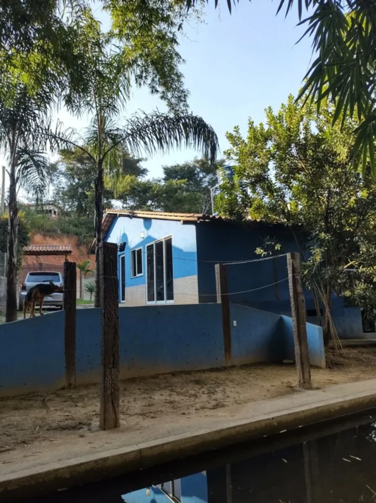 Chácara, 3 quartos, 2000 m² - Foto 1