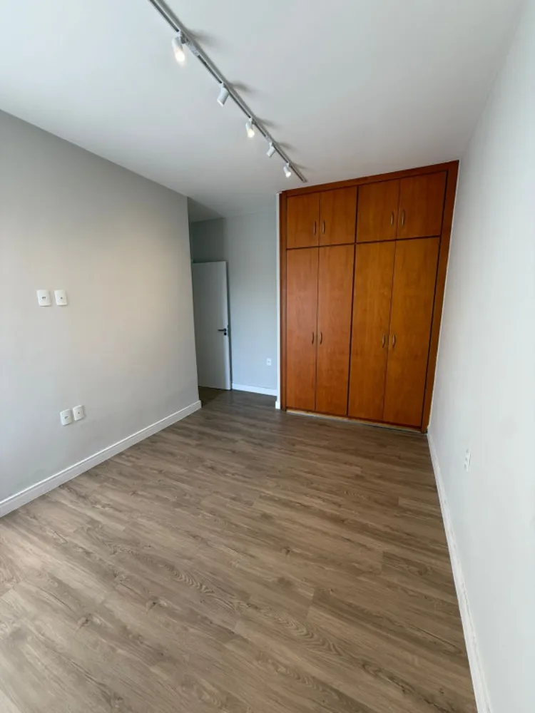Casa, 4 quartos, 245 m² - Foto 14