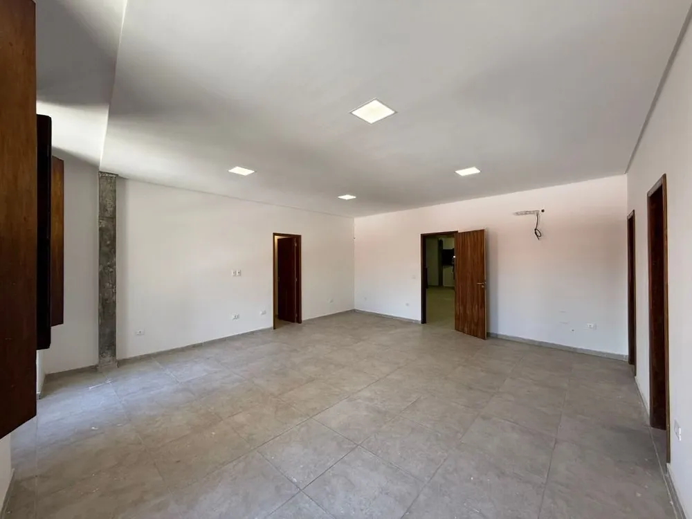 Casa, 1 quarto, 600 m² - Foto 4