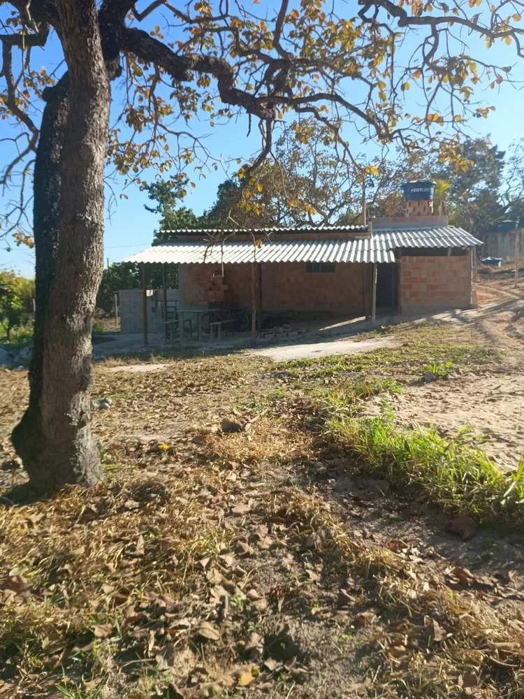 Chácara, 2 quartos, 915 m² - Foto 1