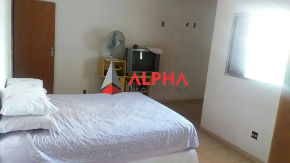 Casa, 4 quartos, 200 m² - Foto 12