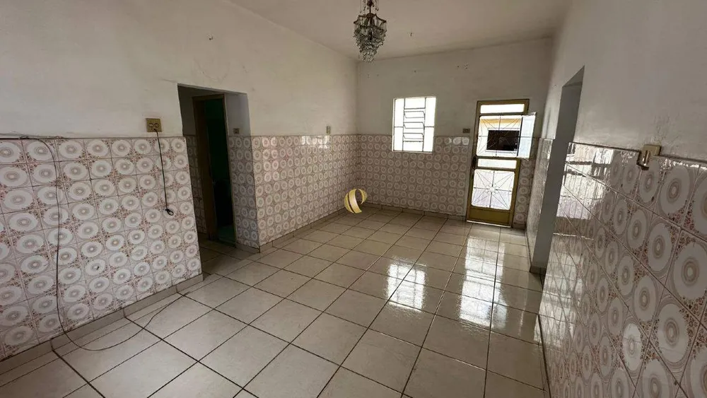 Casa, 4 quartos, 250 m² - Foto 8