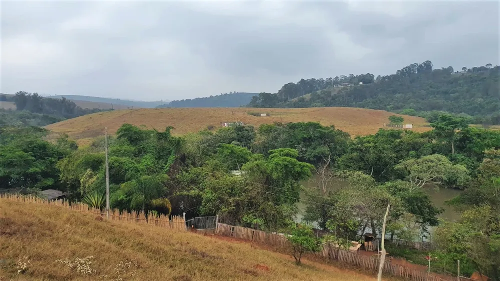 Terreno, 21 hectares - Foto 1