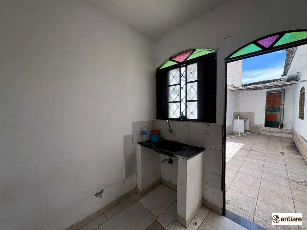 Casa, 1 quarto, 70 m² - Foto 2