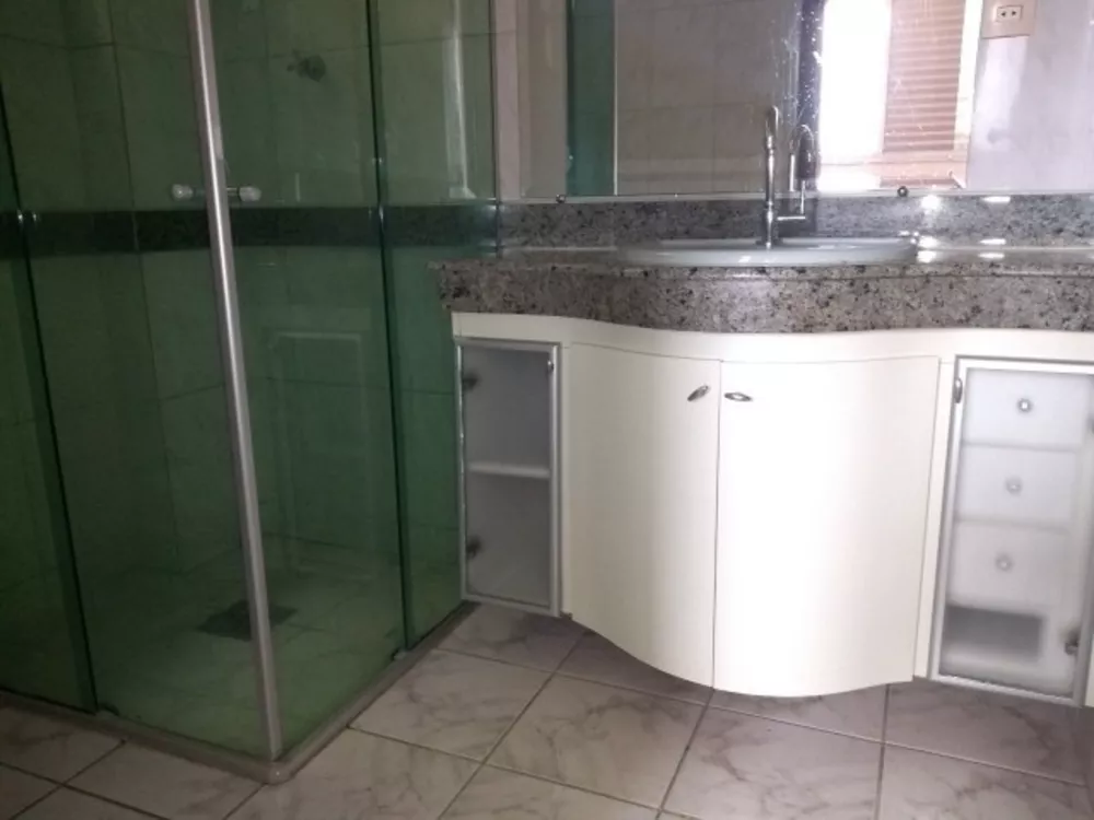 Apartamento à venda com 3 quartos, 140m² - Foto 13