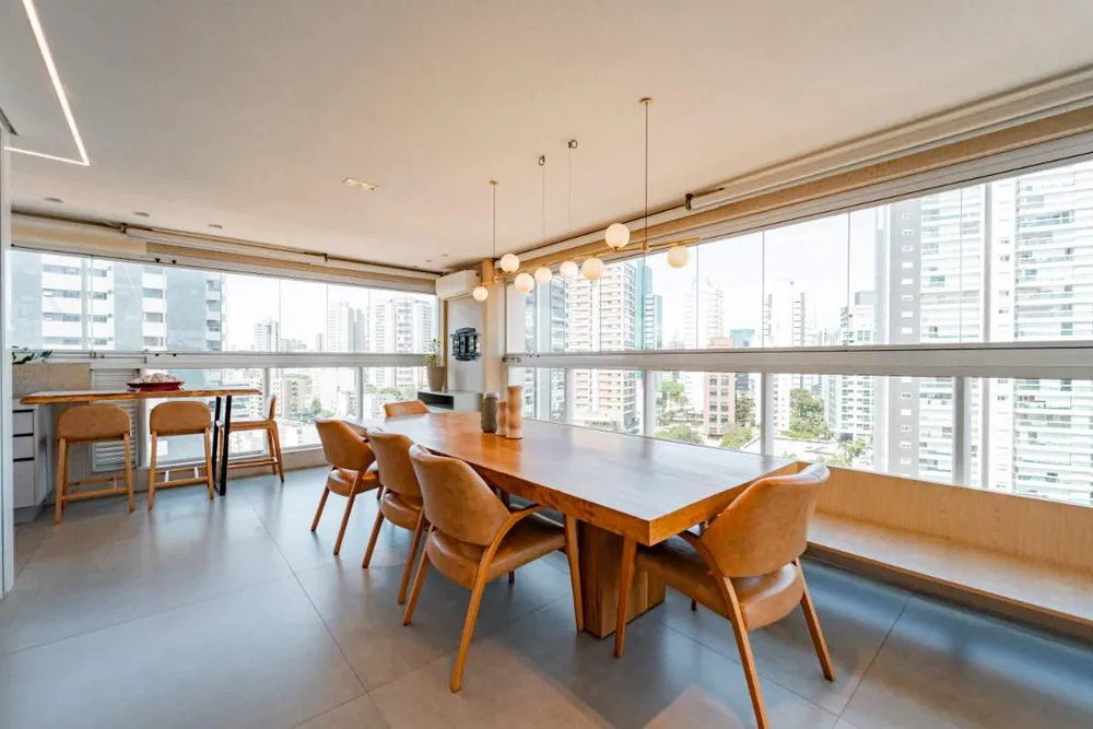 Apartamento, 4 quartos, 276 m² - Foto 1