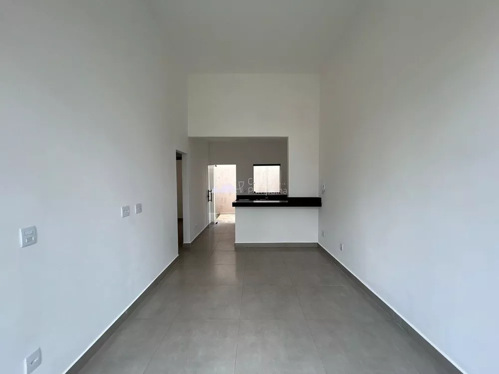 Casa à venda com 2 quartos, 93m² - Foto 4