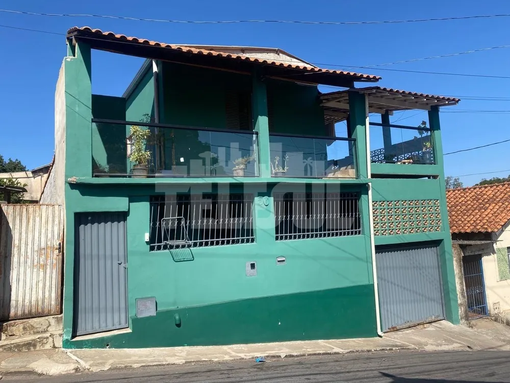Casa, 3 quartos, 180 m² - Foto 1