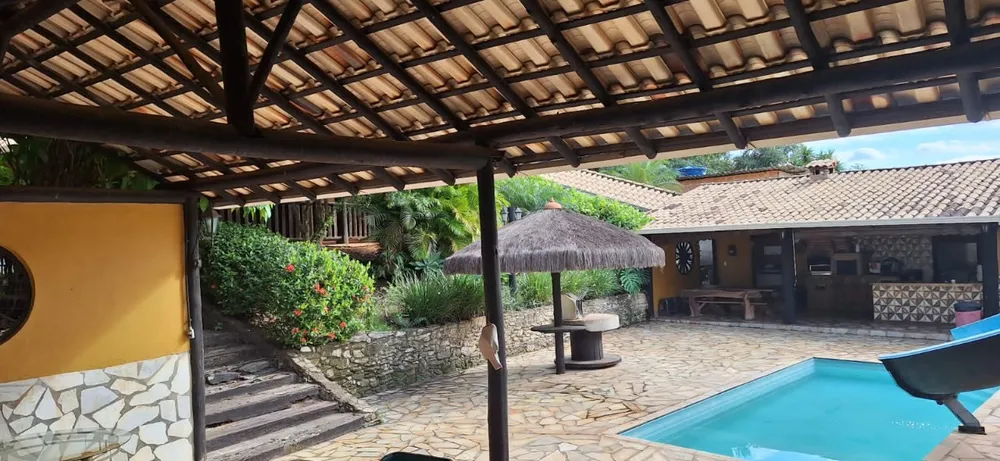 Chácara, 3 quartos, 2250 m² - Foto 1