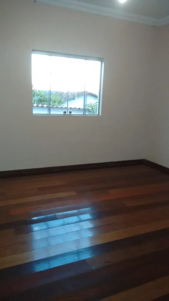 Casa, 3 quartos, 360 m² - Foto 3
