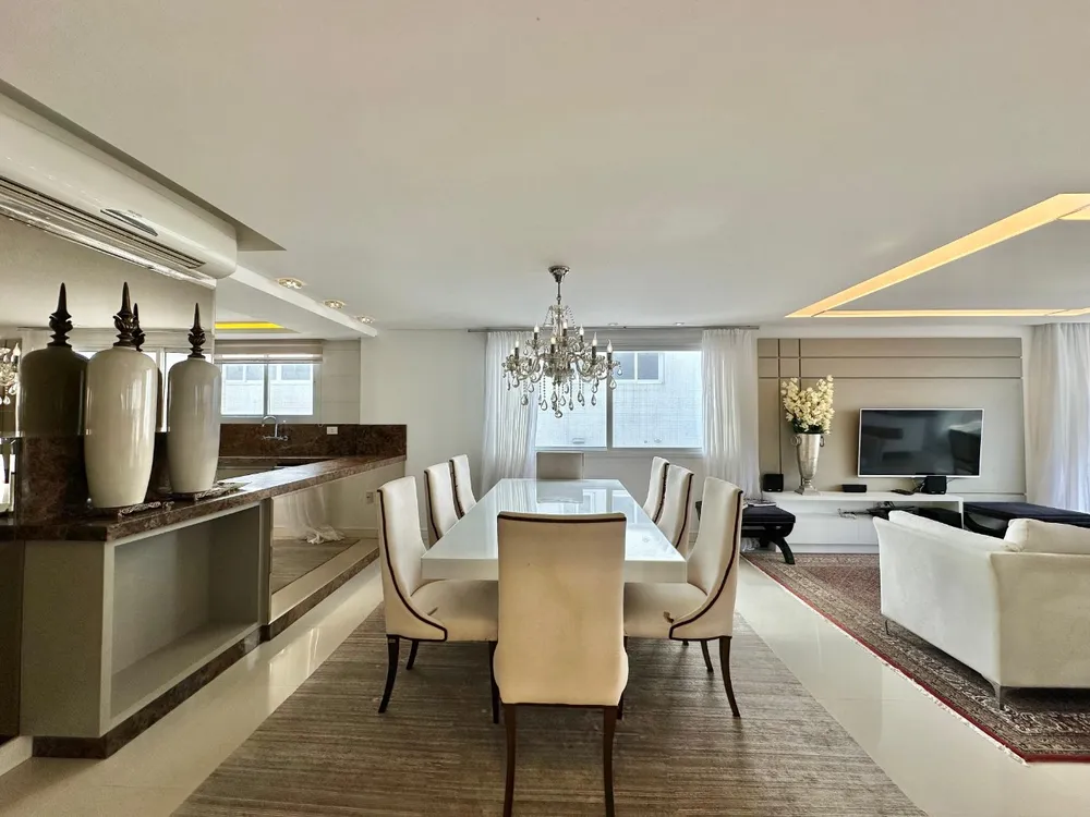 Apartamento, 4 quartos, 257 m² - Foto 8