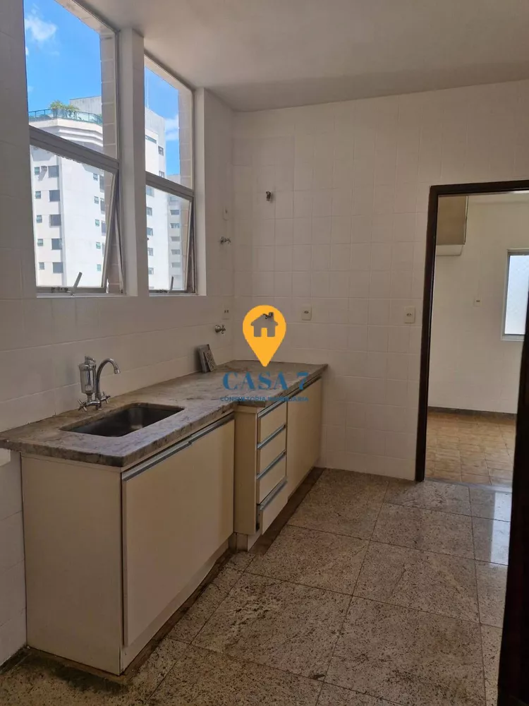 Apartamento à venda com 4 quartos, 170m² - Foto 18