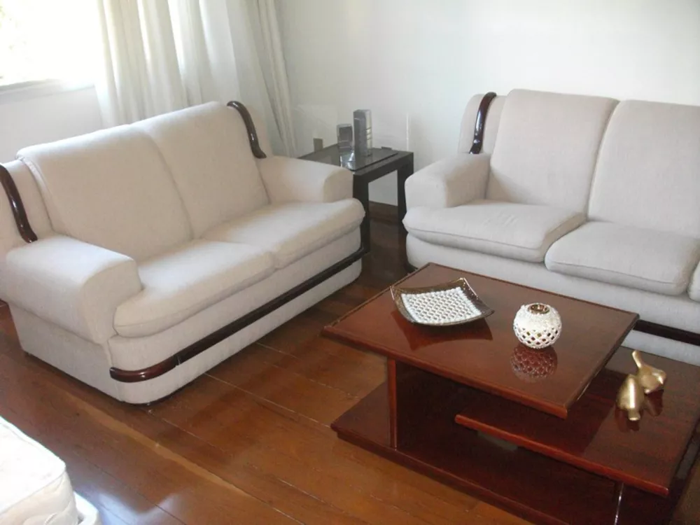 Apartamento à venda com 4 quartos, 200m² - Foto 1