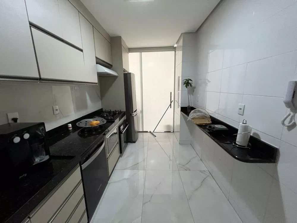 Apartamento à venda com 2 quartos, 95m² - Foto 12