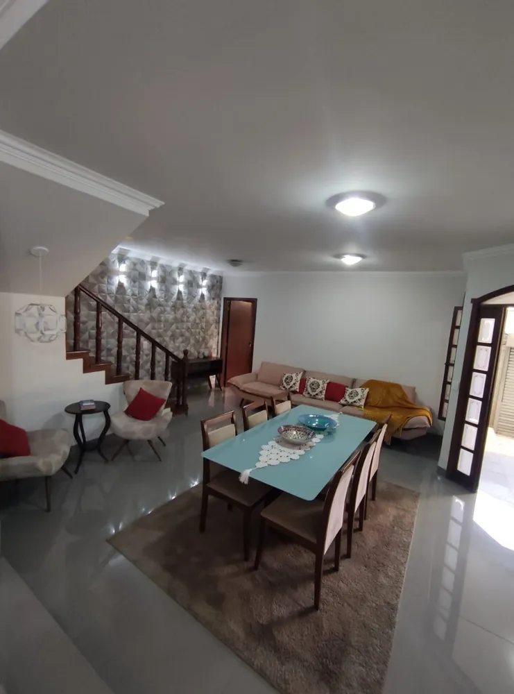 Casa, 5 quartos, 312 m² - Foto 3
