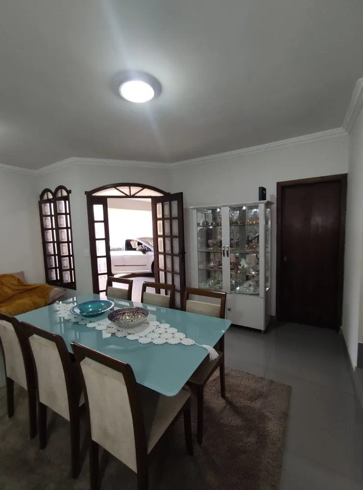 Casa, 5 quartos, 312 m² - Foto 3