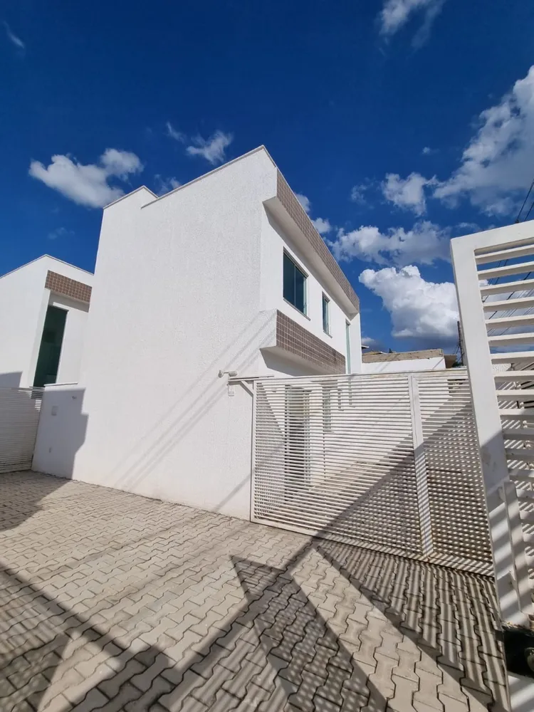 Casa, 3 quartos, 74 m² - Foto 2