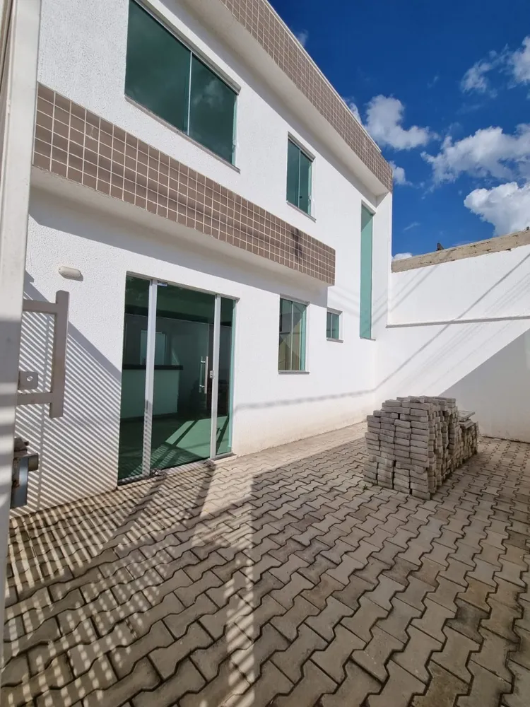 Casa, 3 quartos, 74 m² - Foto 1