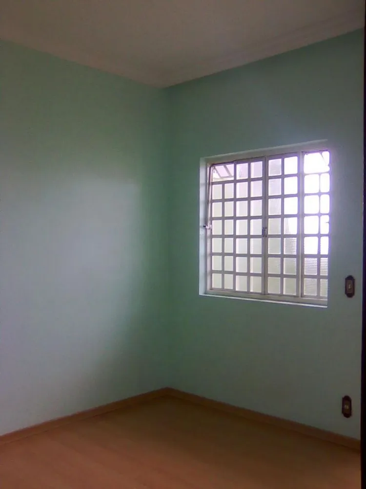 Casa, 5 quartos, 130 m² - Foto 4