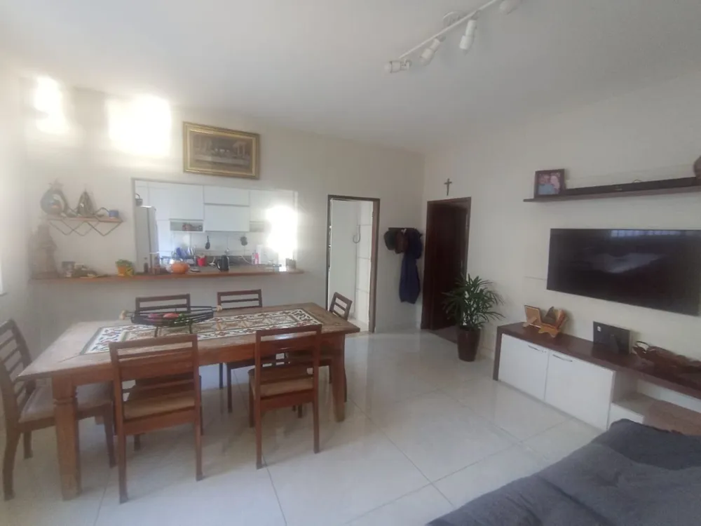 Casa, 3 quartos, 360 m² - Foto 1