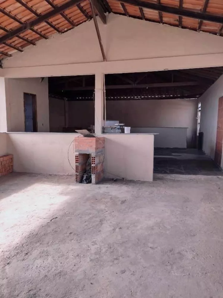 Casa à venda com 1 quarto, 300m² - Foto 15