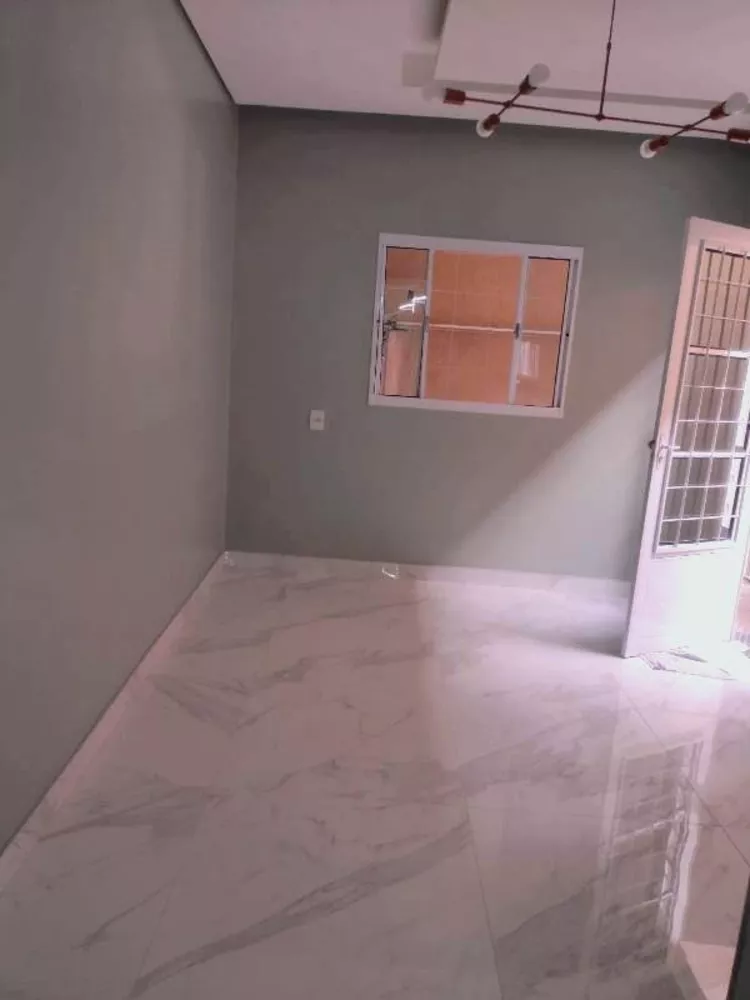 Casa à venda com 1 quarto, 300m² - Foto 21