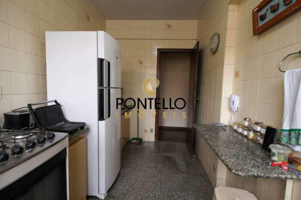 Apartamento à venda com 4 quartos, 176m² - Foto 8