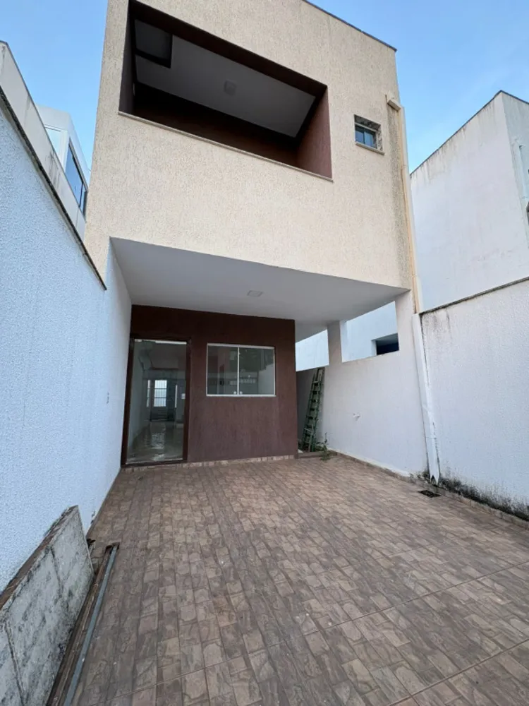 Casa, 3 quartos, 90 m² - Foto 1
