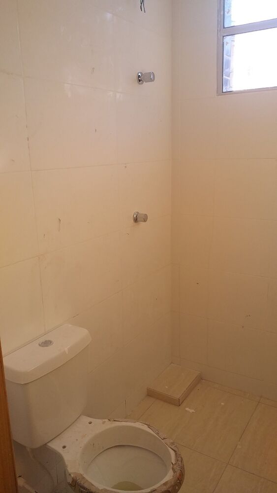 Apartamento à venda com 2 quartos, 75m² - Foto 2