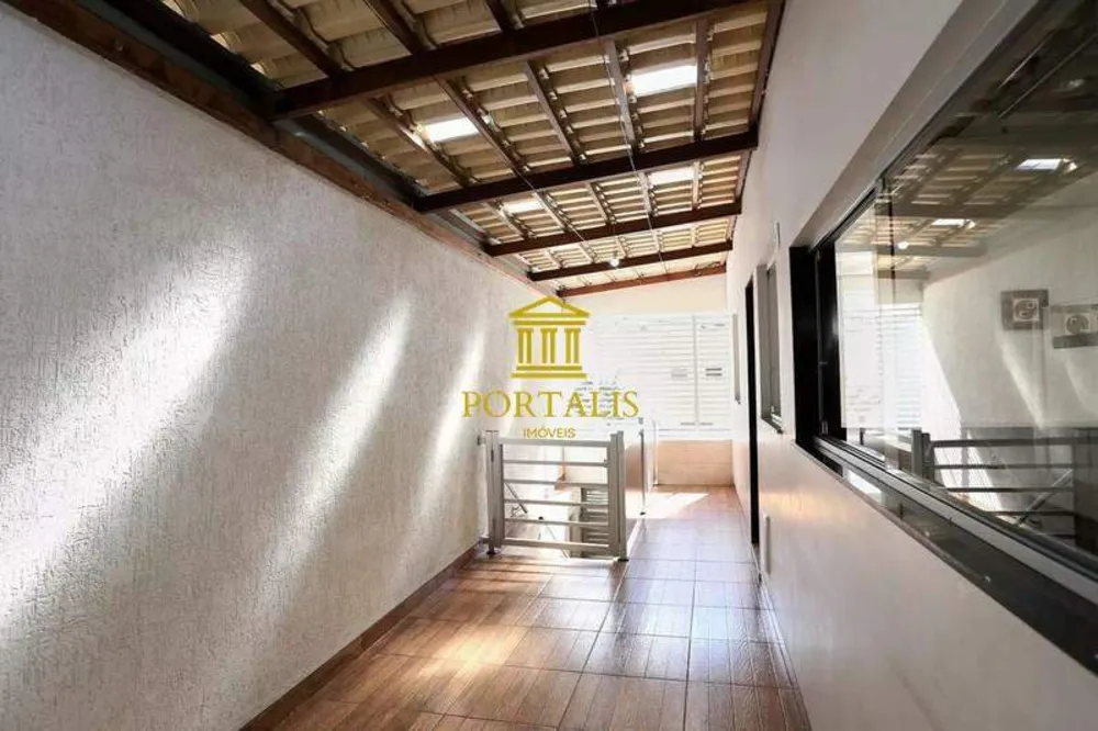 Casa, 3 quartos, 217 m² - Foto 13