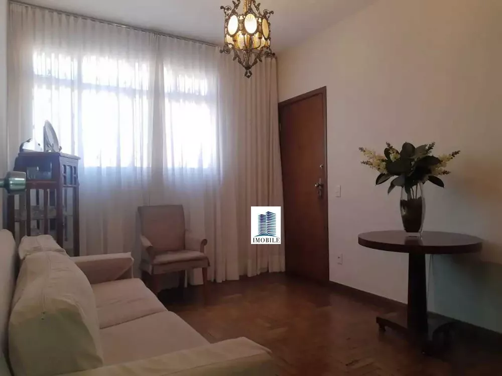 Apartamento à venda com 3 quartos, 88m² - Foto 1