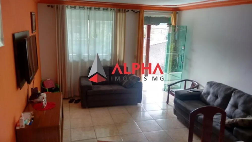 Casa, 3 quartos, 238 m² - Foto 1