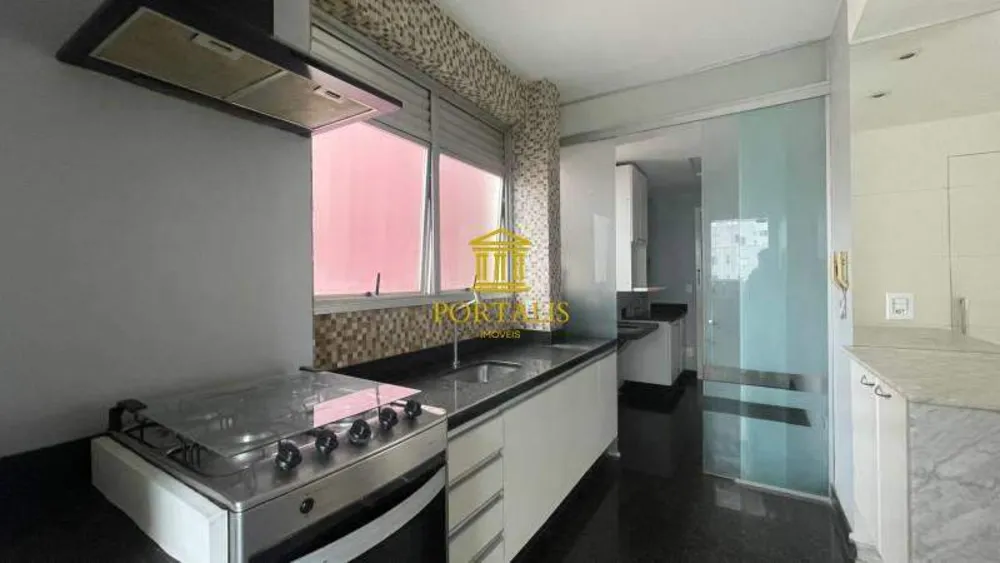 Cobertura, 3 quartos, 213 m² - Foto 4