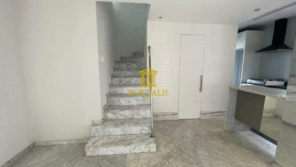 Cobertura, 3 quartos, 213 m² - Foto 11