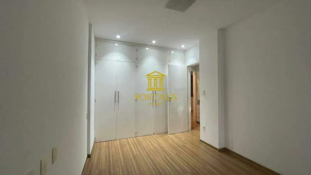 Cobertura, 3 quartos, 213 m² - Foto 10