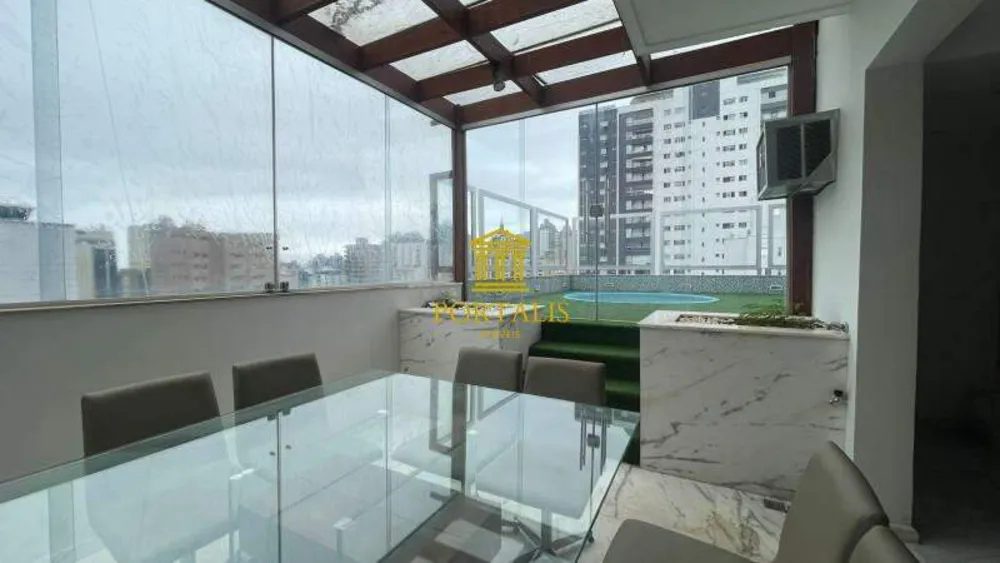 Cobertura, 3 quartos, 213 m² - Foto 7