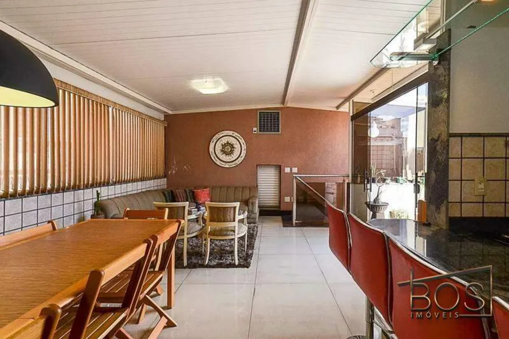 Cobertura, 4 quartos, 180 m² - Foto 1