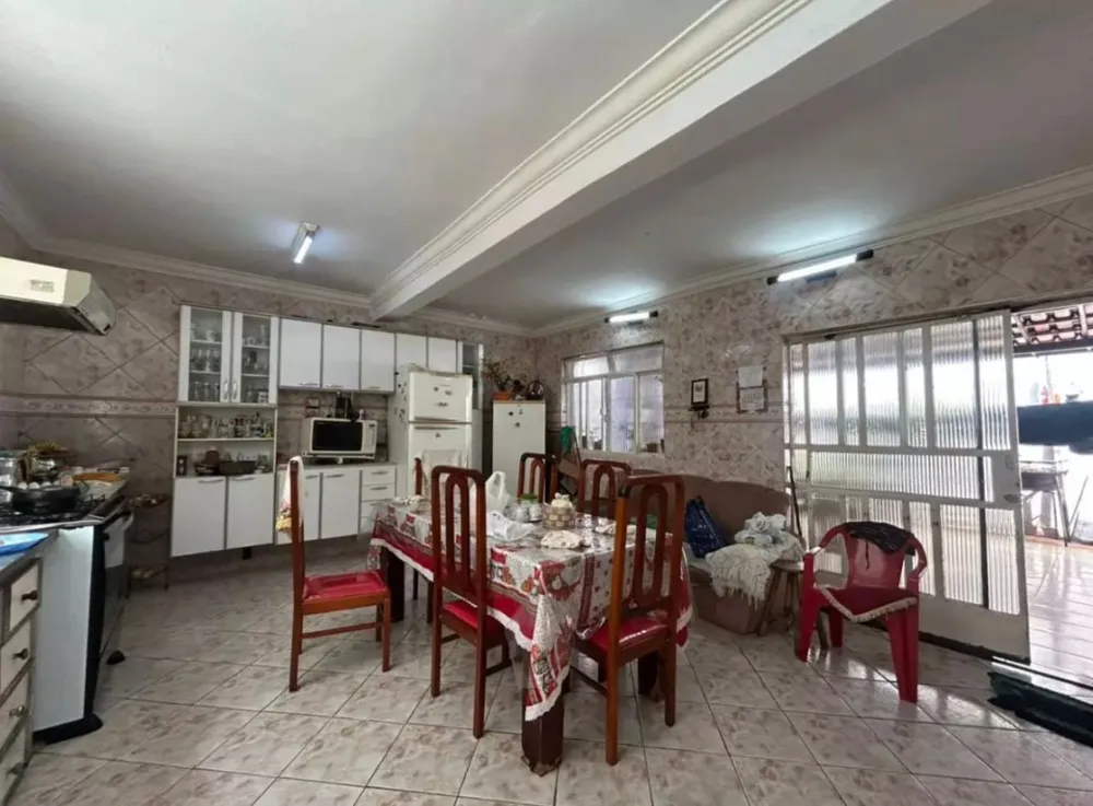 Casa, 3 quartos, 276 m² - Foto 5