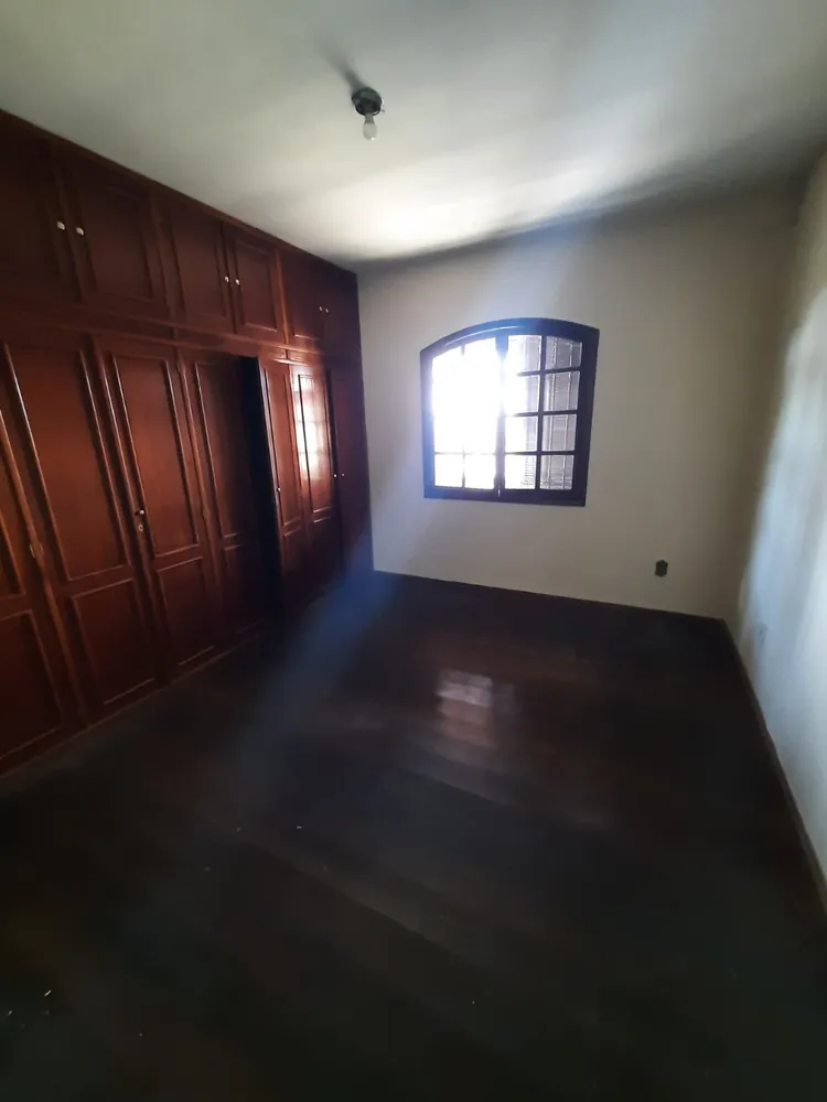 Casa, 3 quartos, 229 m² - Foto 7