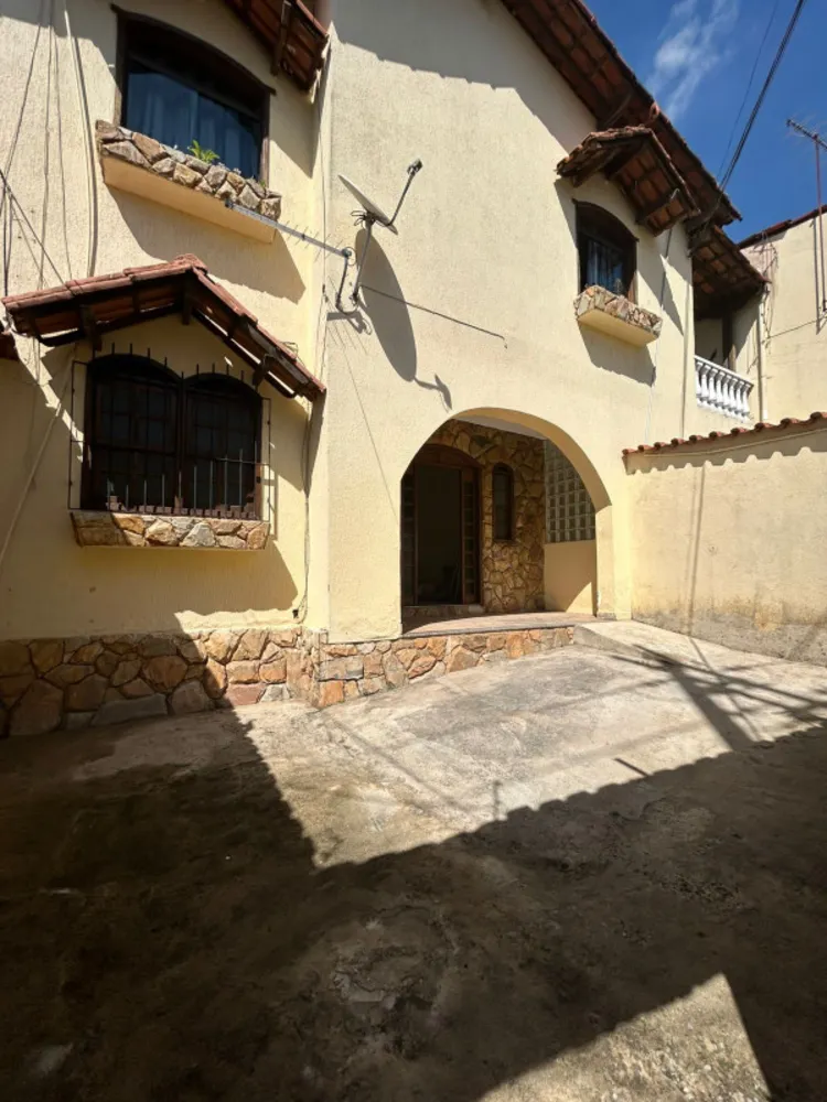 Casa, 7 quartos, 687 m² - Foto 1