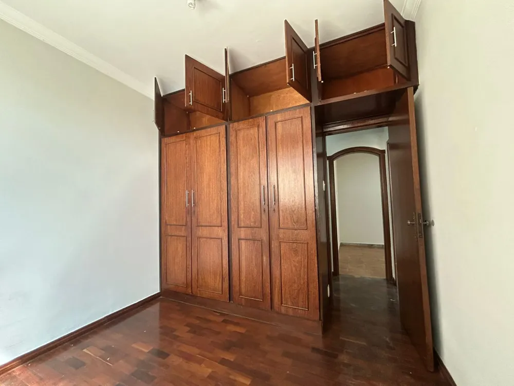 Casa, 7 quartos, 687 m² - Foto 9